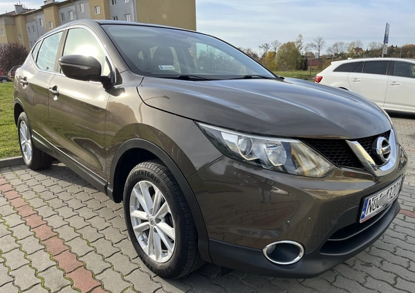 Nissan Qashqai cena 48800 przebieg: 102112, rok produkcji 2014 z Kętrzyn małe 704
